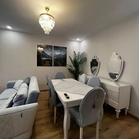 Lux 2+1 In Istanbul